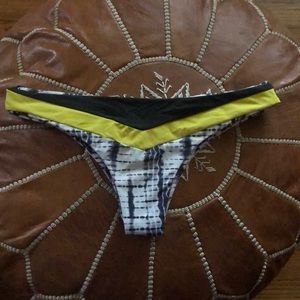 Boys and Arrows XS bikini bottom